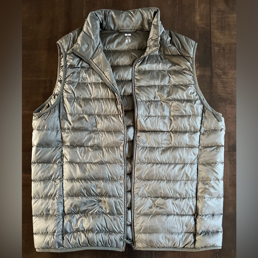 UNIQLO Mens Down Vest